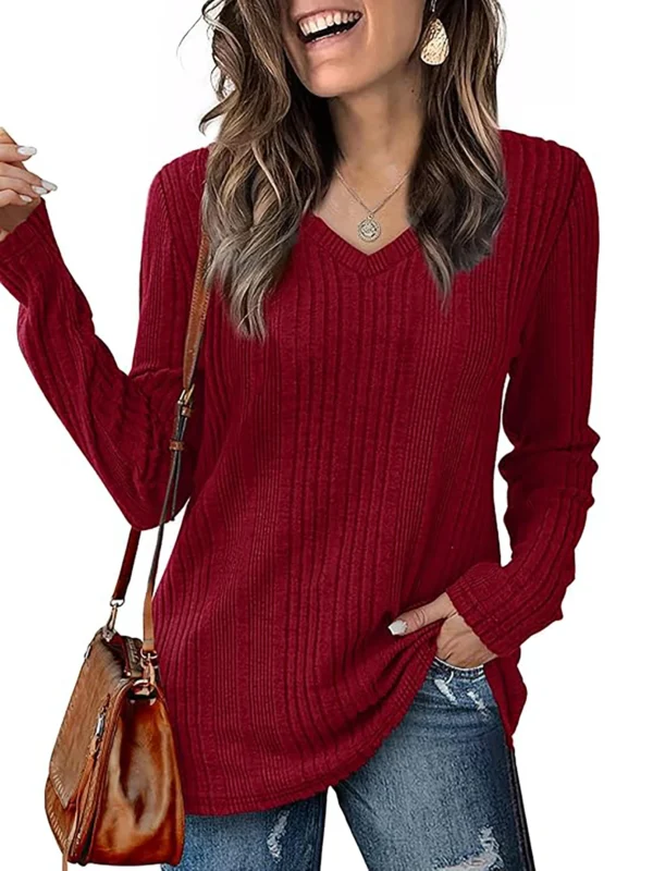 Women's knitted sweater V-neck